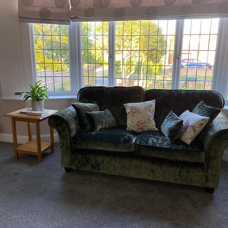 Home By The Sea In Rustington Luaran gambar