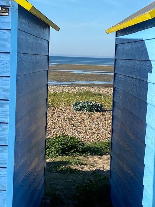 Home By The Sea In Rustington Luaran gambar