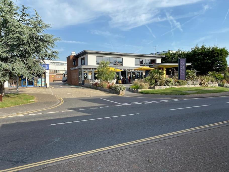 Home By The Sea In Rustington Luaran gambar